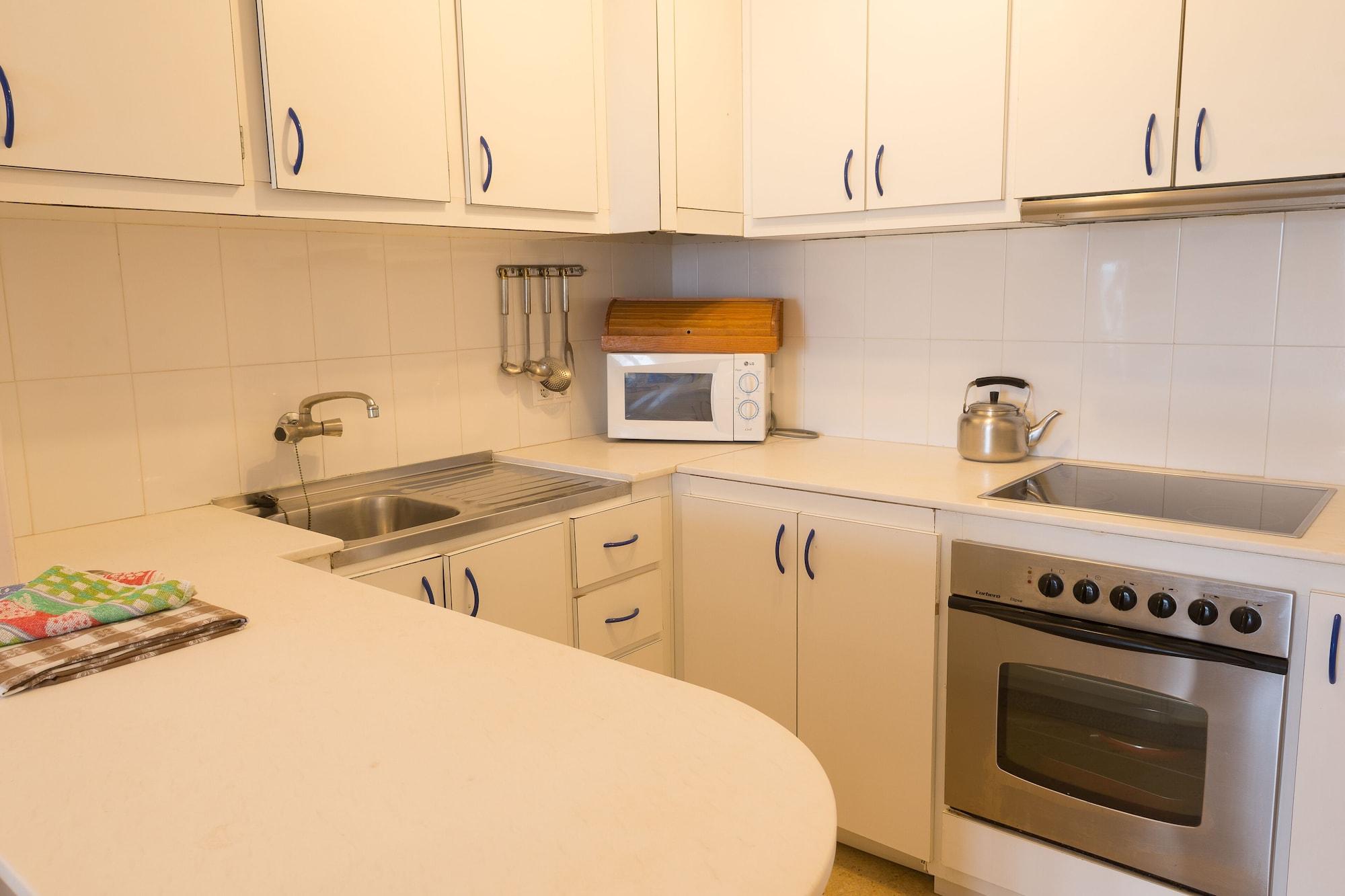 Hamilton Court Aparthotel Santo Tomas Ngoại thất bức ảnh