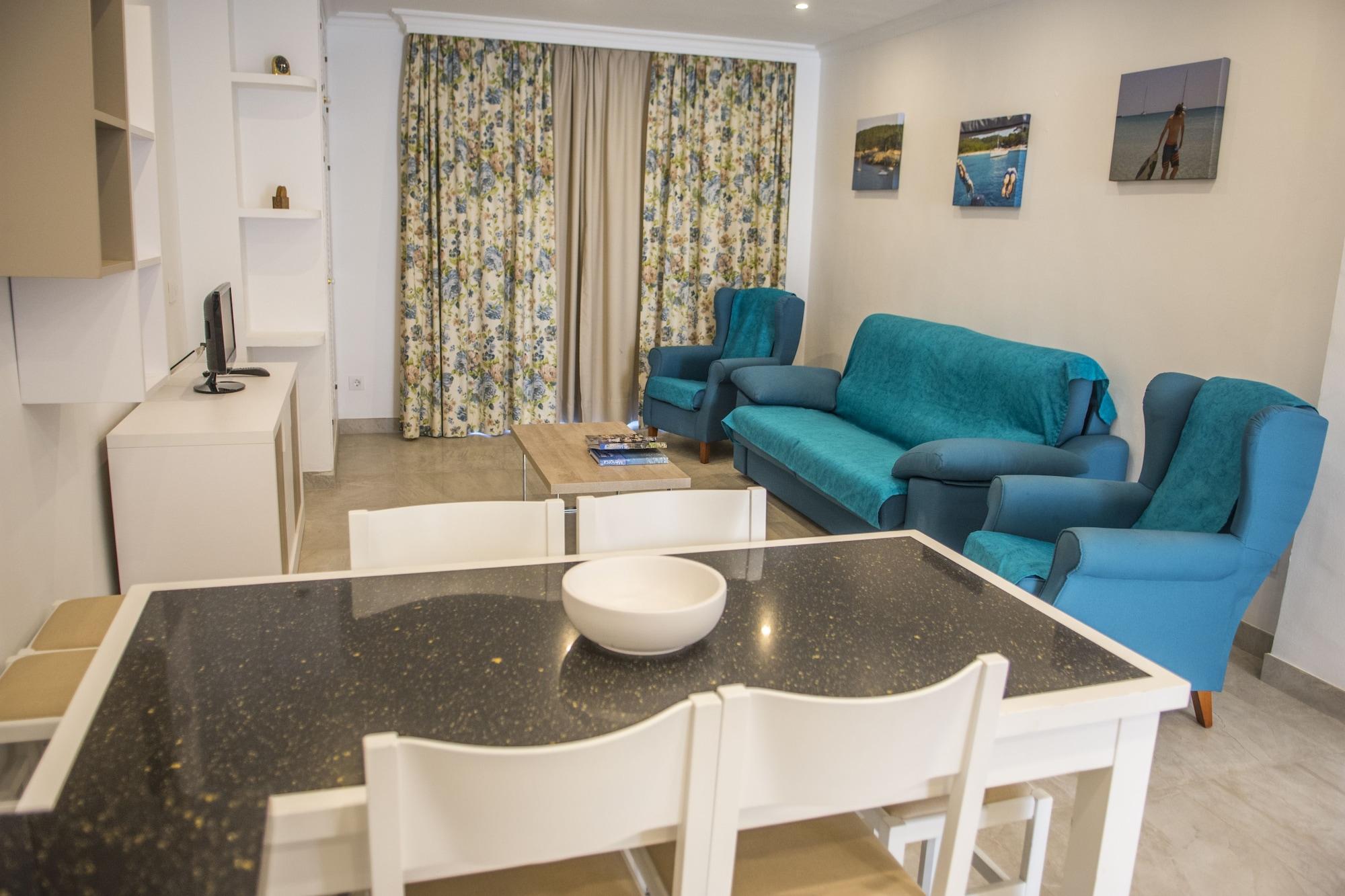 Hamilton Court Aparthotel Santo Tomas Ngoại thất bức ảnh
